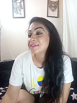 Snapshot of Rosy_sexxx chatting on 06/27/26, 12:37 Rosy sexxx online show from 06/27/26, 12:37