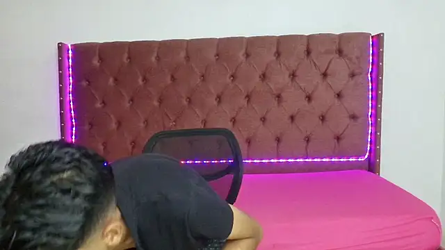 boys yourparty online show from 03/20/25, 01:48