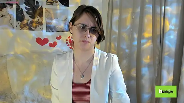 Snapshot of Funny_bunnyy chatting on 02/21/25, 01:55 Funny bunnyy online show from 02/21/25, 01:55