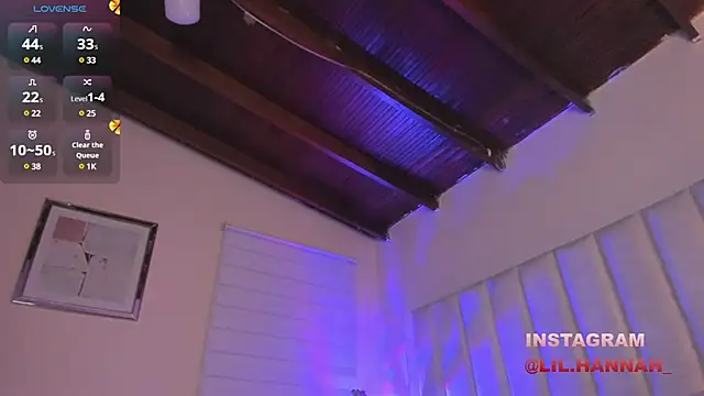 Snapshot of lil_hanna18 chatting on 02/01/25, 03:52 lil hanna18 online show from 02/01/25, 03:52