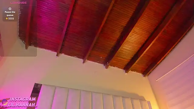 Snapshot of lil_hanna18 chatting on 09/20/25, 08:10 lil hanna18 online show from 09/20/25, 08:10