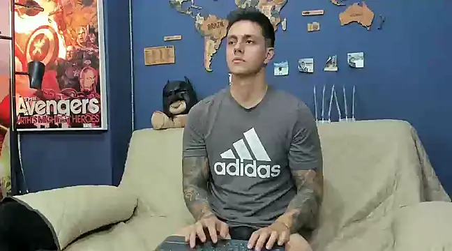 Snapshot of JeanBroc chatting on 12/02/24, 08:33 JeanBroc online show from 12/02/24, 08:33