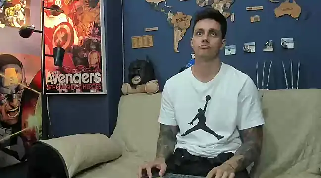 Snapshot of JeanBroc chatting on 12/10/24, 09:11 JeanBroc online show from 12/10/24, 09:11