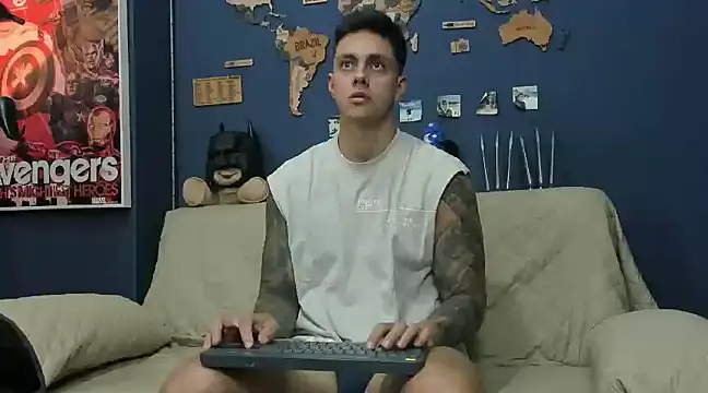 Snapshot of JeanBroc chatting on 12/15/24, 08:25 JeanBroc online show from 12/15/24, 08:25