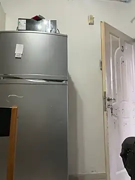 PEACHY439 online show from 02/17/25, 10:36