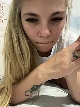 PEACHY439 online show from 02/20/25, 04:28