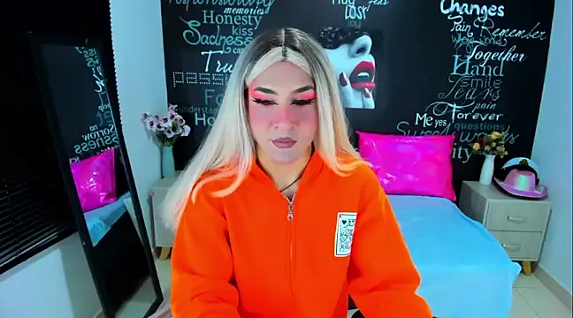 DarianaGia online show from 12/02/24, 05:59