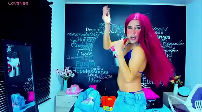 DarianaGia online show from 12/10/24, 11:22