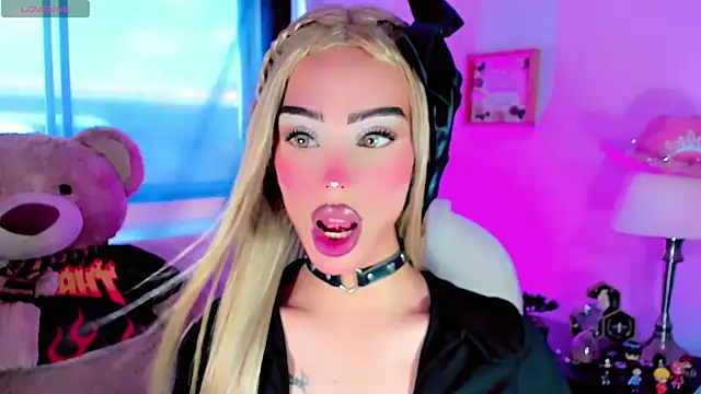 dollswit01 online show from 01/20/25, 05:16