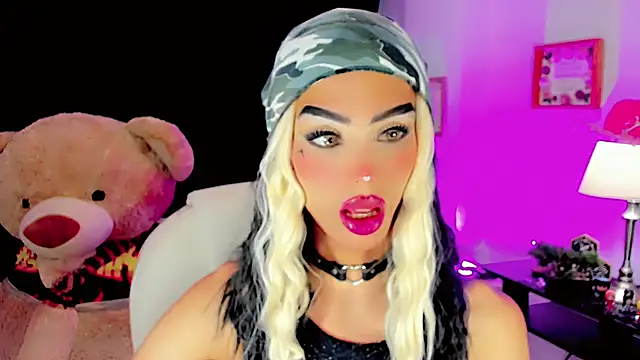 dollswit01 online show from 01/25/25, 03:09