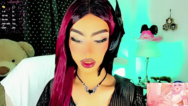 dollswit01 online show from 03/20/25, 03:23