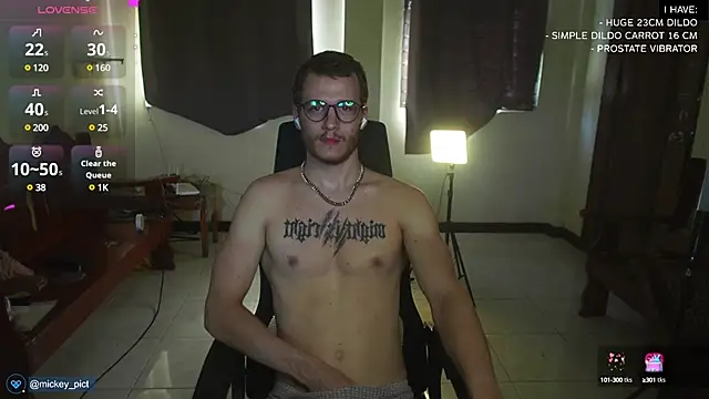 mickeypict online show from 12/10/24, 01:32