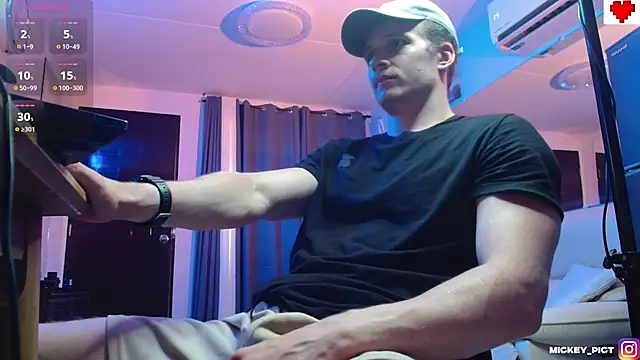 mickeypict online show from 11/10/25, 08:24