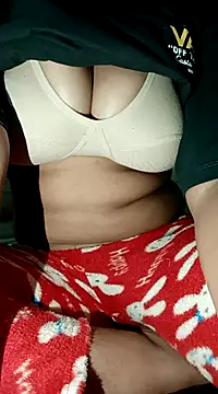 Snapshot of mishti_kaur chatting on 01/14/25, 07:53 mishti kaur online show from 01/14/25, 07:53