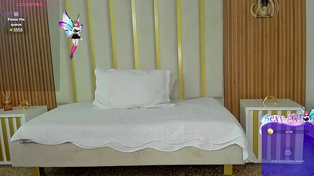 Snapshot of love_mommy chatting on 02/23/25, 07:17 love mommy online show from 02/23/25, 07:17