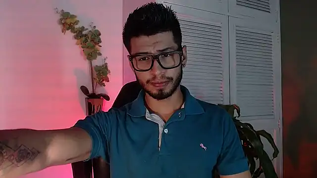 Colby brown03 online show from 09/19/25, 07:03