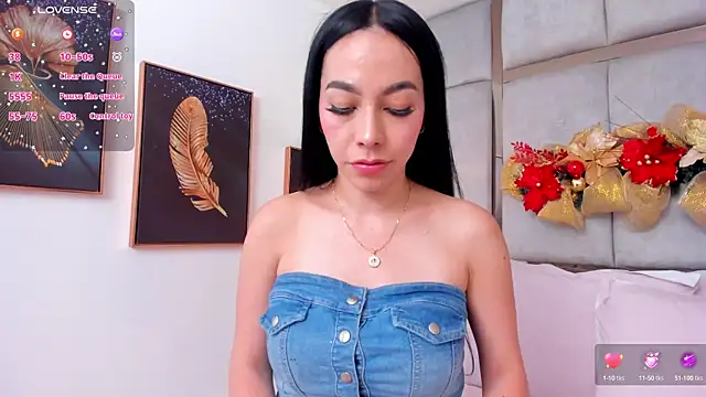 AmbarJensen online show from 12/29/24, 09:41