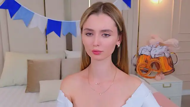 MarybethSnow online show from 09/27/25, 05:07