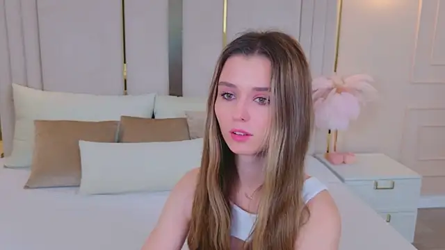 MarybethSnow online show from 11/30/25, 05:17