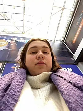 SuzieMurray online show from 12/13/24, 09:24