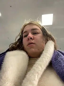 SuzieMurray online show from 12/19/24, 09:18