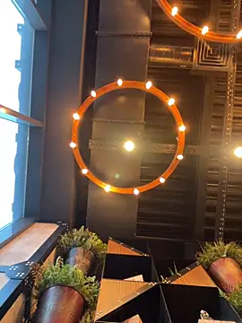 SuzieMurray online show from 12/30/24, 12:31