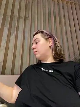 SuzieMurray online show from 01/21/25, 07:26