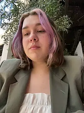 SuzieMurray online show from 01/22/25, 11:23