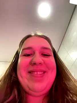 SuzieMurray online show from 10/20/25, 10:16