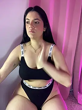 kimberlyhills1 online show from 02/26/26, 04:17