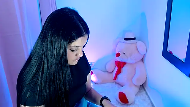 kimberlyhills1 online show from 03/10/26, 09:31