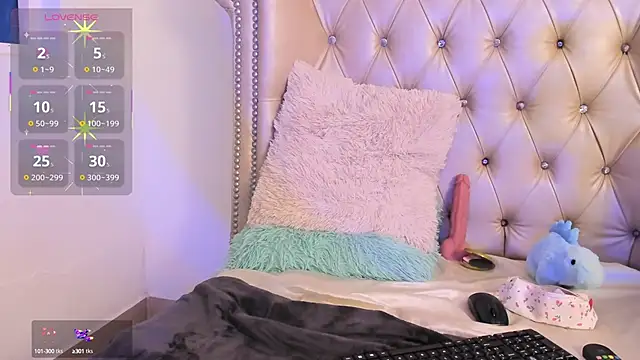 AlexaFoxy18 online show from 02/20/25, 05:18