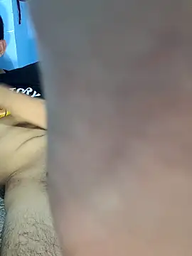 Snapshot of charlesss19 chatting on 11/20/25, 11:26 charlesss19 online show from 11/20/25, 11:26