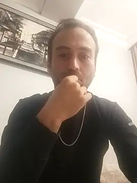 ozkanaslan online show from 11/30/25, 02:59