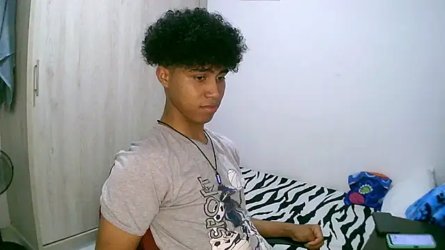 sexy diamante  online show from 12/22/25, 05:32