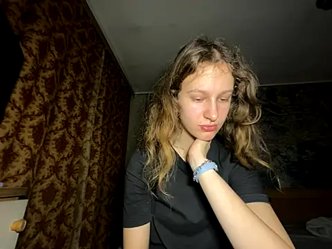 Eva Angel3 online show from 11/26/25, 04:41