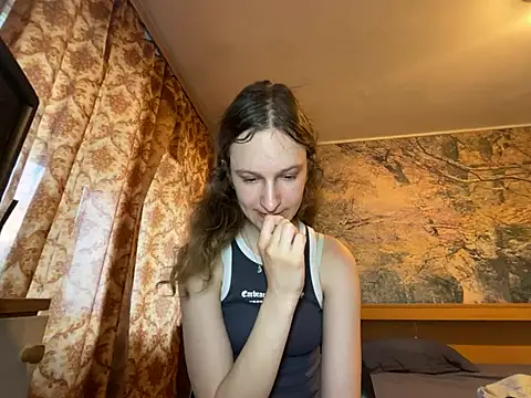 Snapshot of Eva_Angel3 chatting on 06/23/26, 05:11 Eva Angel3 online show from 06/23/26, 05:11