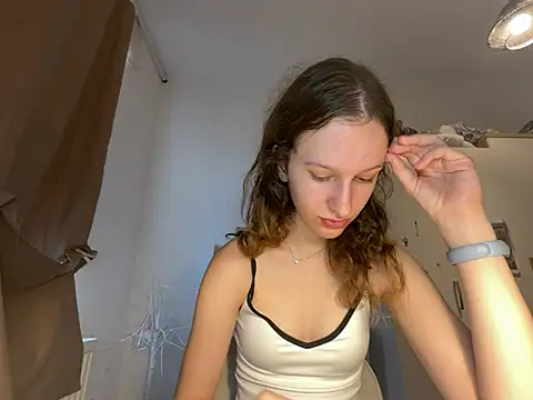 Snapshot of Eva_Angel3 chatting on 07/17/26, 06:13 Eva Angel3 online show from 07/17/26, 06:13