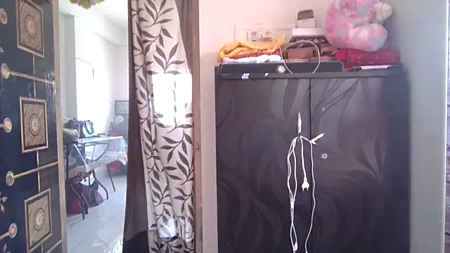 sexy-honey09 online show from 02/11/26, 06:51