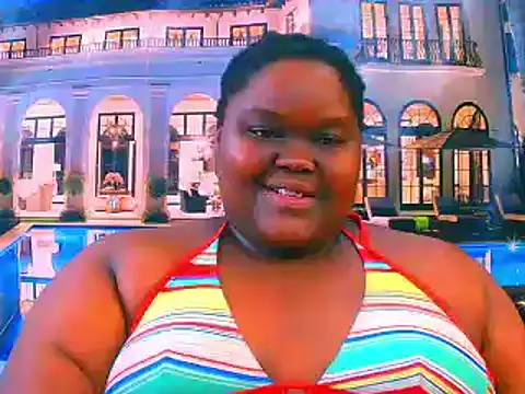 Snapshot of EbonyHotBuns chatting on 05/21/26, 06:48 EbonyHotBuns online show from 05/21/26, 06:48