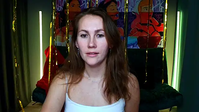 Snapshot of MichelleOrtis chatting on 12/21/24, 04:36 MichelleOrtis online show from 12/21/24, 04:36