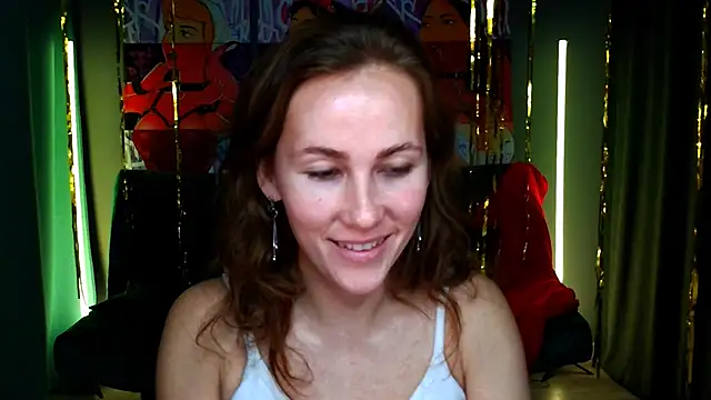 Snapshot of MichelleOrtis chatting on 12/22/24, 01:33 MichelleOrtis online show from 12/22/24, 01:33