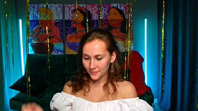Snapshot of MichelleOrtis chatting on 12/28/24, 05:14 MichelleOrtis online show from 12/28/24, 05:14