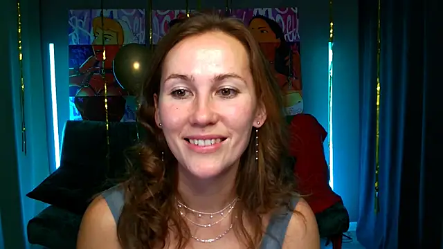 Snapshot of MichelleOrtis chatting on 12/28/24, 08:15 MichelleOrtis online show from 12/28/24, 08:15