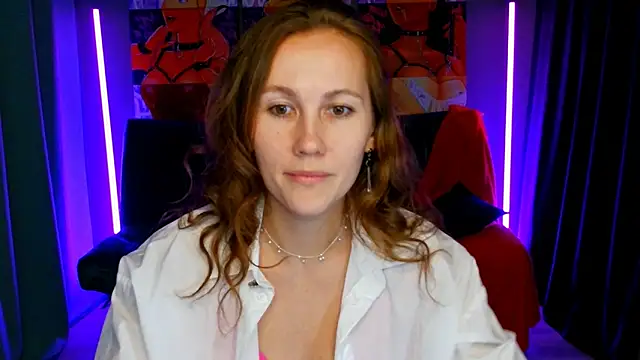 Snapshot of MichelleOrtis chatting on 01/30/25, 01:21 MichelleOrtis online show from 01/30/25, 01:21