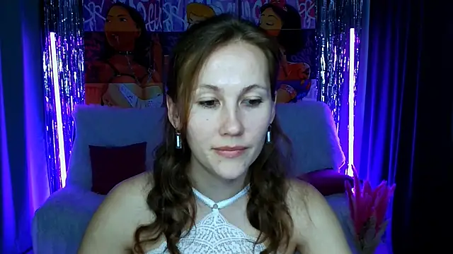Snapshot of MichelleOrtis chatting on 02/11/25, 12:58 MichelleOrtis online show from 02/11/25, 12:58