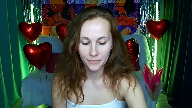 Snapshot of MichelleOrtis chatting on 02/13/25, 07:42 MichelleOrtis online show from 02/13/25, 07:42