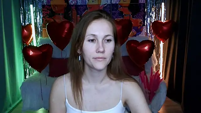 Snapshot of MichelleOrtis chatting on 02/19/25, 07:27 MichelleOrtis online show from 02/19/25, 07:27