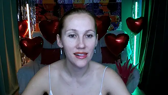 Snapshot of MichelleOrtis chatting on 02/20/25, 01:30 MichelleOrtis online show from 02/20/25, 01:30