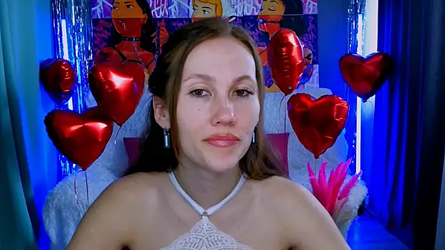 Snapshot of MichelleOrtis chatting on 03/08/25, 06:21 MichelleOrtis online show from 03/08/25, 06:21